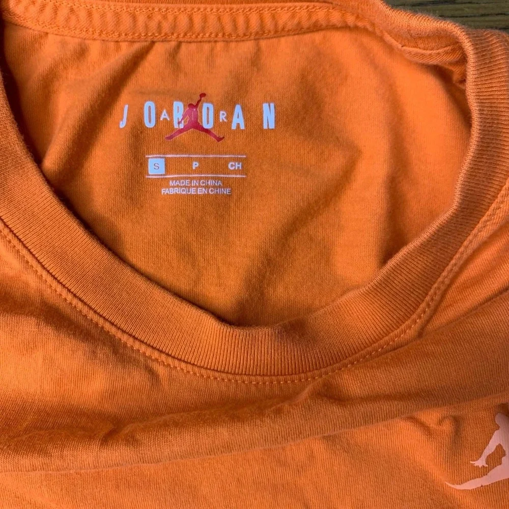 Jordan Air Gradient Long-Sleeve Shirt Orange